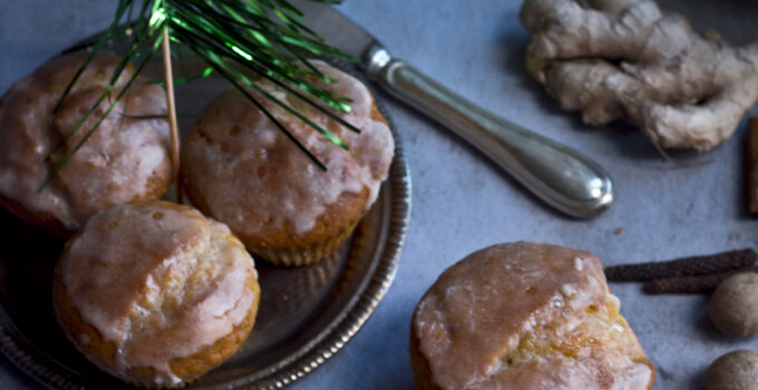 Muffin all’olio extravergine d’oliva con bergamotto e glassa speziata